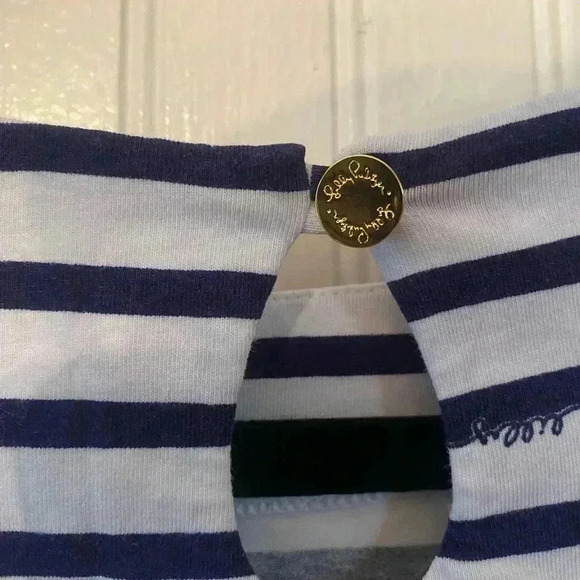 Lilly Pulitzer 3/4 sleeve tee - Picture 3 of 4